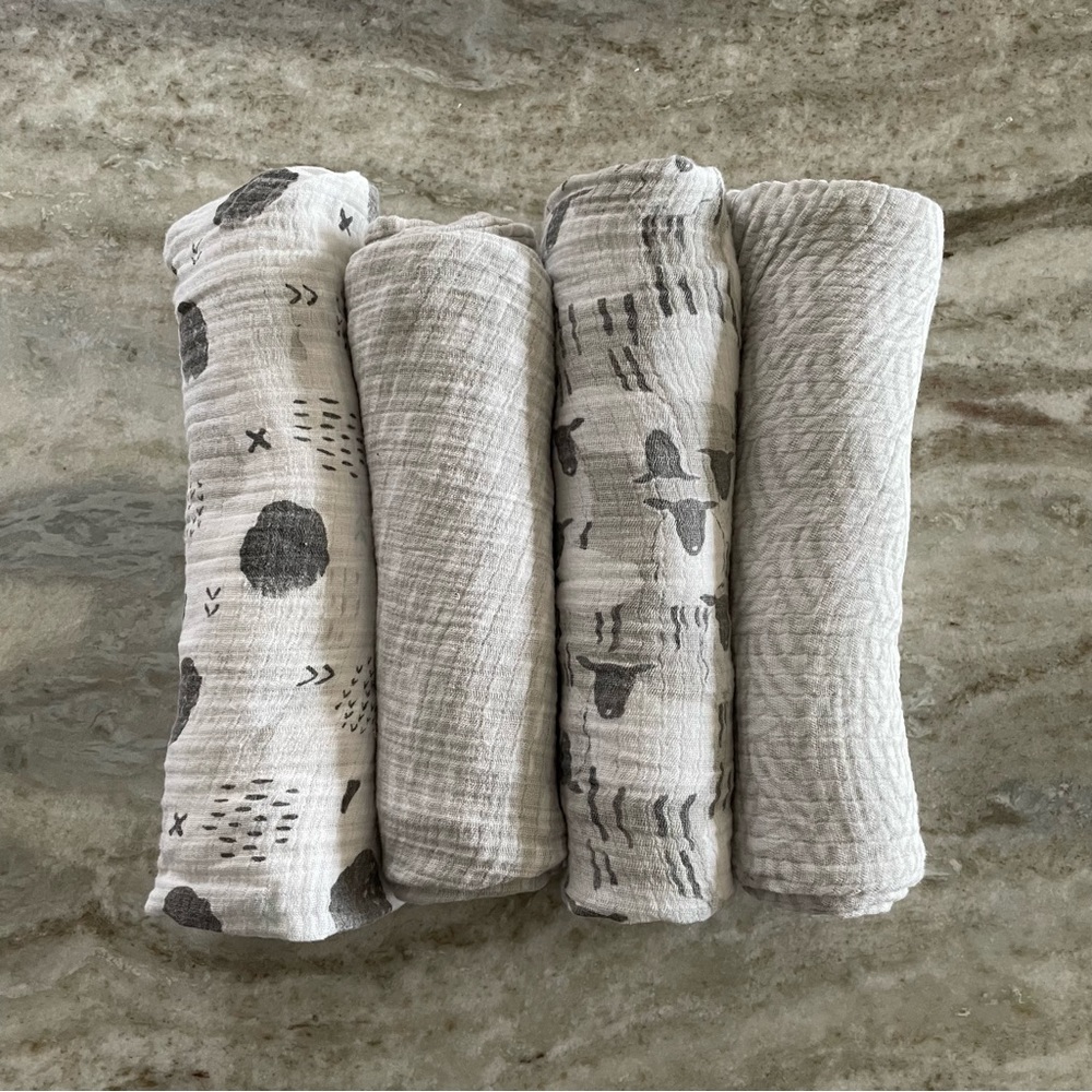 Aden + Anais 100% Cotton Muslin Swaddles